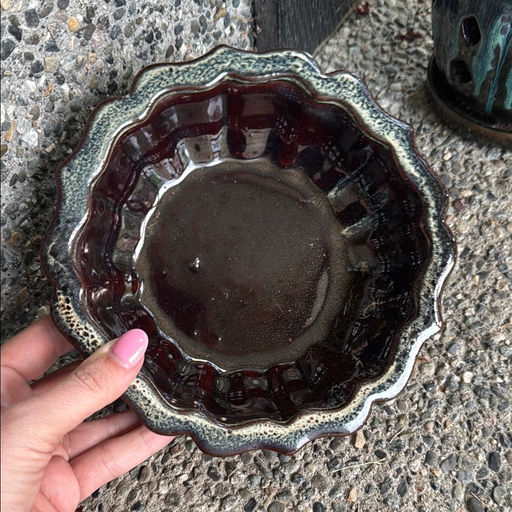 Vintage hand thrown trinket / candy dish